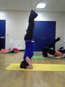 26 Weeks Pregnant in Headstand